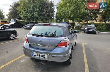 Хэтчбек Opel Astra 2004 в Киеве