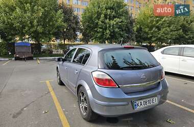 Хэтчбек Opel Astra 2004 в Киеве