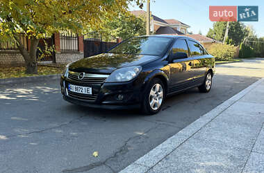 Седан Opel Astra 2008 в Дніпрі