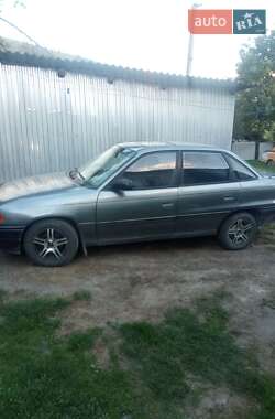 Седан Opel Astra 1992 в 