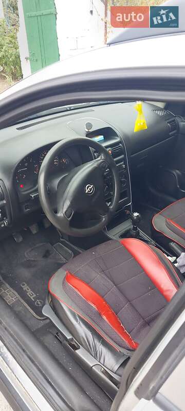 Универсал Opel Astra 2000 в Киеве