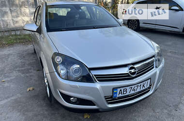 Хетчбек Opel Astra 2009 в Христинівці