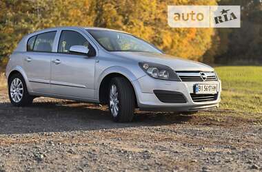 Хетчбек Opel Astra 2006 в Полтаві