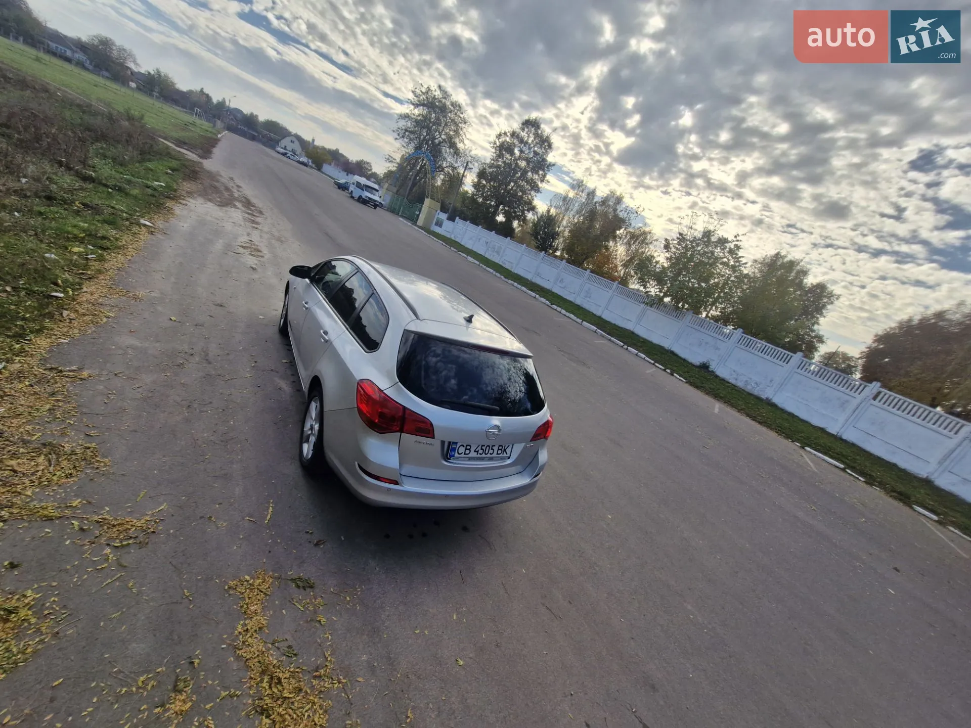 2011 Opel Astra - мініатюра 8