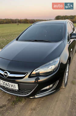 Универсал Opel Astra 2015 в 