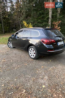 Универсал Opel Astra 2015 в 