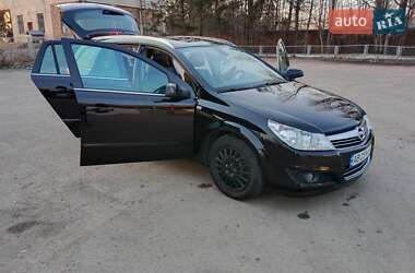 Универсал Opel Astra 2008 в 