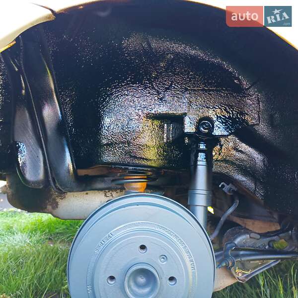 Седан Opel Astra 2006 в Києві