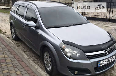 Універсал Opel Astra 2005 в Тернополі