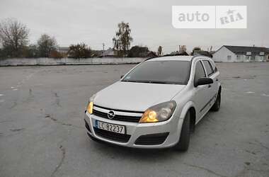 Універсал Opel Astra 2005 в Звягелі