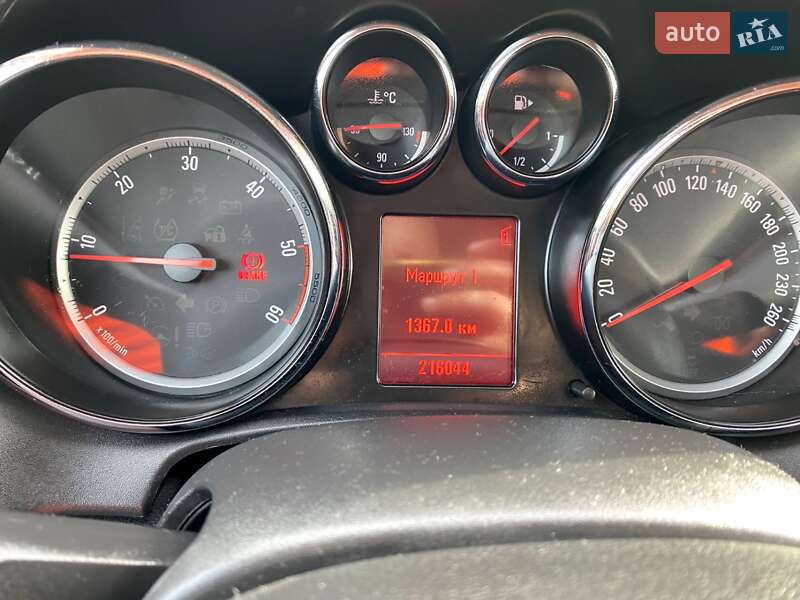 Хэтчбек Opel Astra 2010 в Новой Ушице