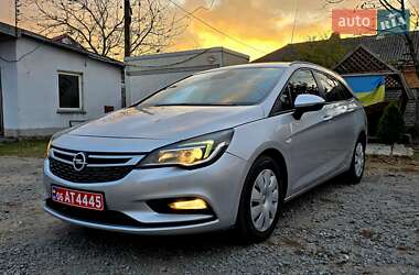 Універсал Opel Astra 2018 в Бердичеві