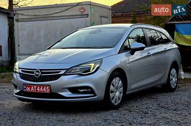 Універсал Opel Astra 2018 в Бердичеві