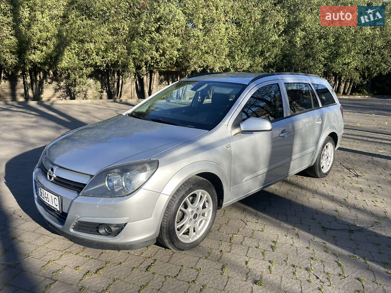 Універсал Opel Astra 2005 в Калуші