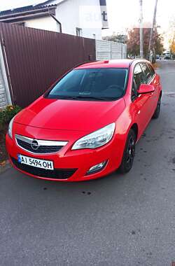 Універсал Opel Astra 2011 в Білій Церкві