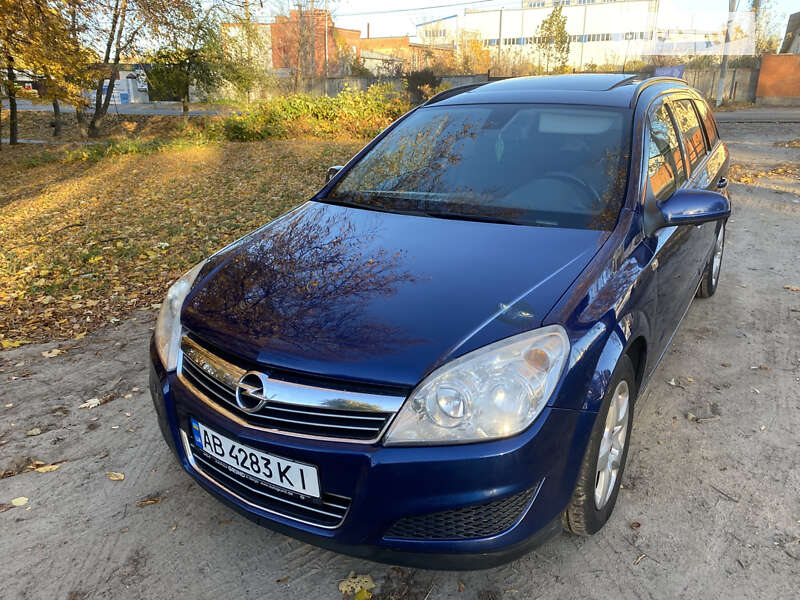Универсал Opel Astra 2008 в Киеве
