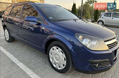 Универсал Opel Astra 2005 в 