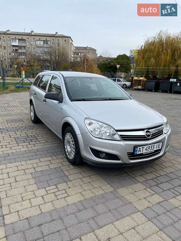Opel Astra 2008