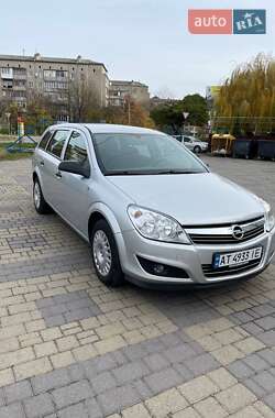 Универсал Opel Astra 2008 в 