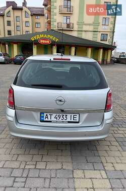 Универсал Opel Astra 2008 в 