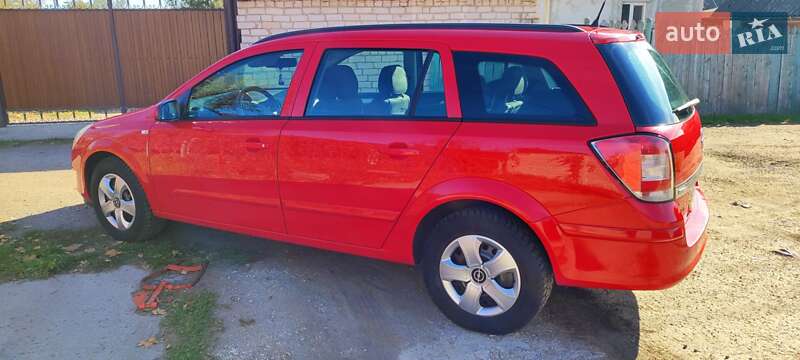 Універсал Opel Astra 2007 в Житомирі