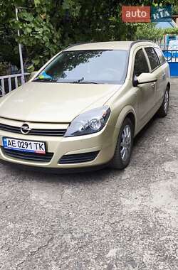 Универсал Opel Astra 2004 в Кривом Роге