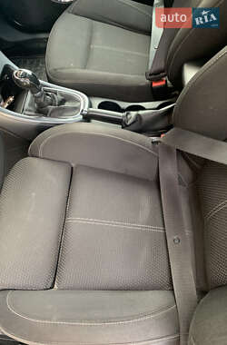 Универсал Opel Astra 2013 в 