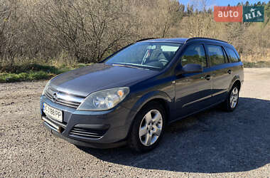 Универсал Opel Astra 2006 в Старом Самборе