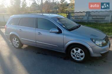 Універсал Opel Astra 2004 в Тлумачі