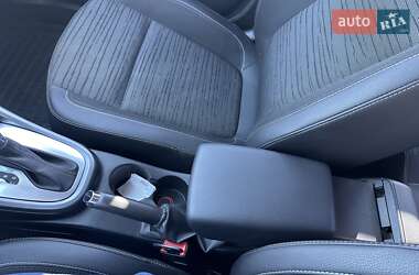 Седан Opel Astra 2015 в 