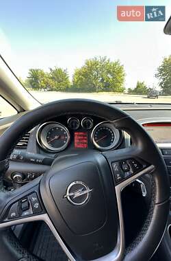 Седан Opel Astra 2015 в 