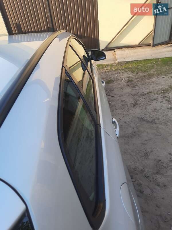Универсал Opel Astra 2012 в Ратным