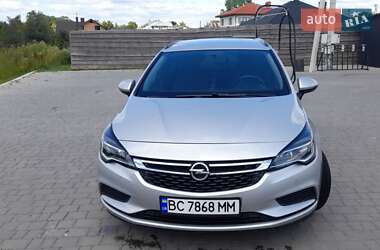 Универсал Opel Astra 2016 в Бродах