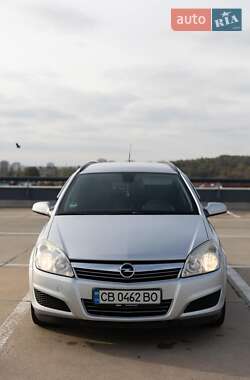 Универсал Opel Astra 2007 в Чернигове