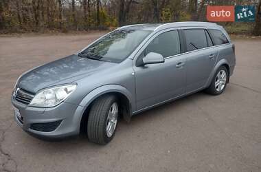 Универсал Opel Astra 2010 в Нежине