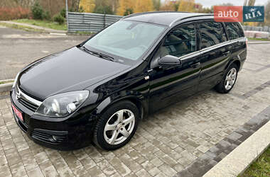 Універсал Opel Astra 2006 в Луцьку