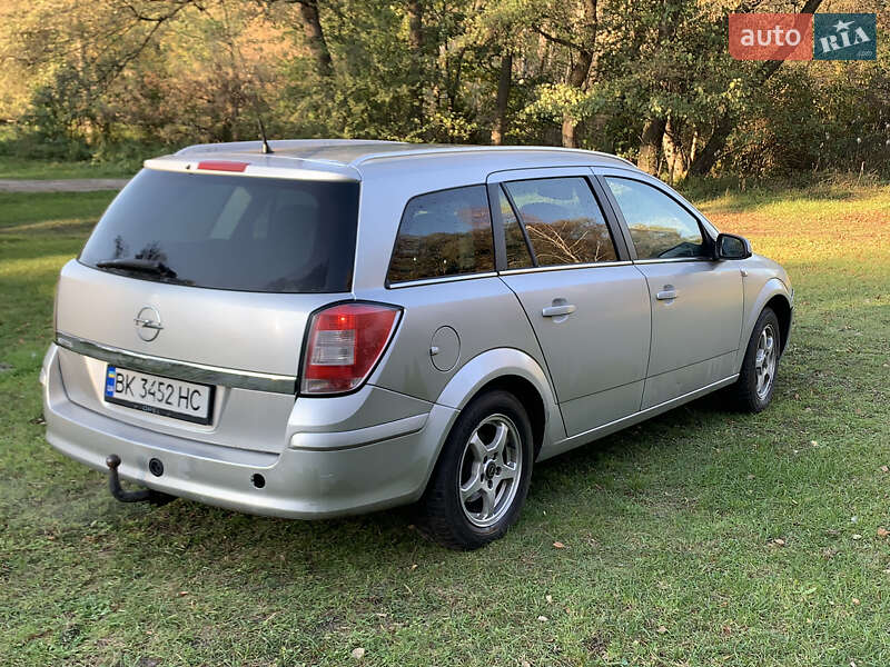Opel Astra 2009