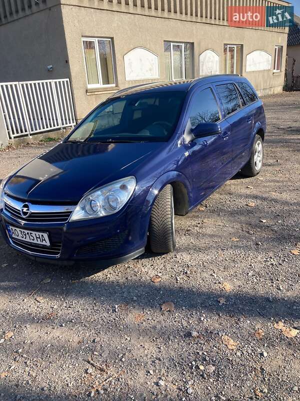 Opel Astra 2007