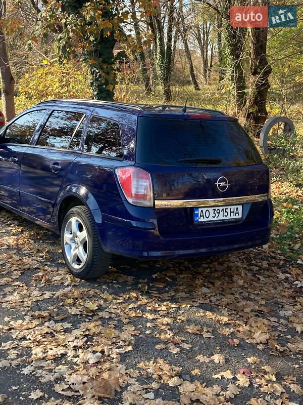 Универсал Opel Astra 2007 в Виноградове