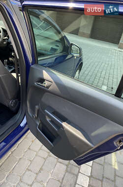 Универсал Opel Astra 2010 в 