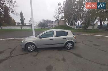 Хетчбек Opel Astra 2006 в Ізмаїлі