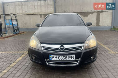 Хэтчбек Opel Astra 2007 в Теофиполе