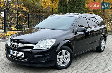 Универсал Opel Astra 2008 в Прилуках