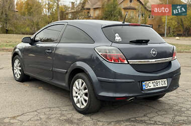 Купе Opel Astra 2006 в 