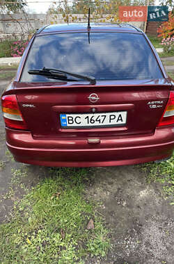 Хэтчбек Opel Astra 1998 в Червонограде