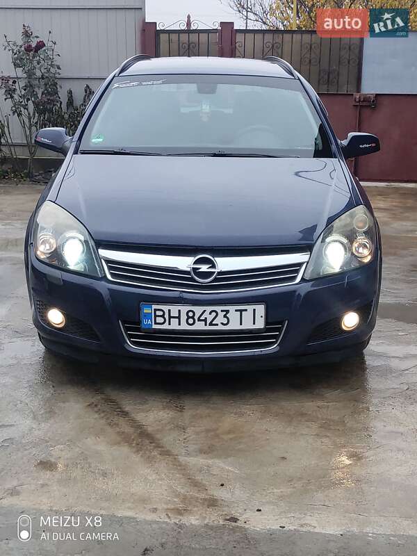 Універсал Opel Astra 2008 в 