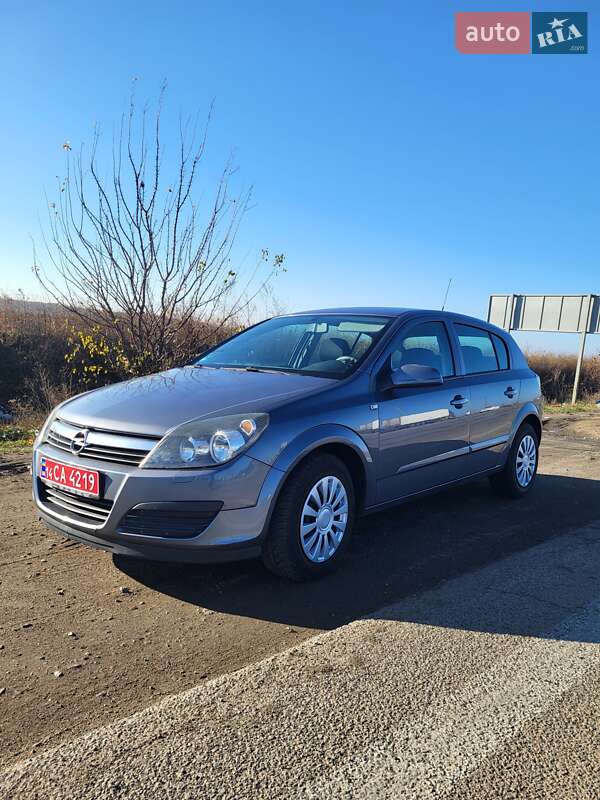 Хетчбек Opel Astra 2007 в Умані