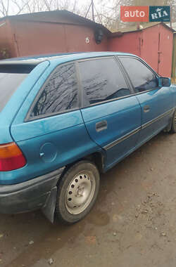Хетчбек Opel Astra 1992 в Квасилові