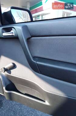 Седан Opel Astra 2006 в 