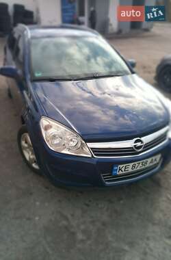 Универсал Opel Astra 2007 в Кривом Роге